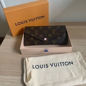 Authentic Louis Vuitton Josephine wallet